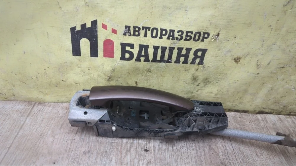 Ручка двери Volkswagen Jetta 2014 5N0837205M CFNA, передняя левая