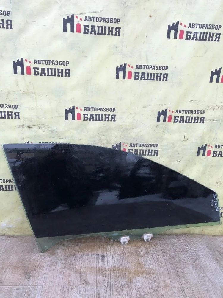 Стекло двери Honda Accord 2011 73300TL0E20 CU K24Z3, переднее правое