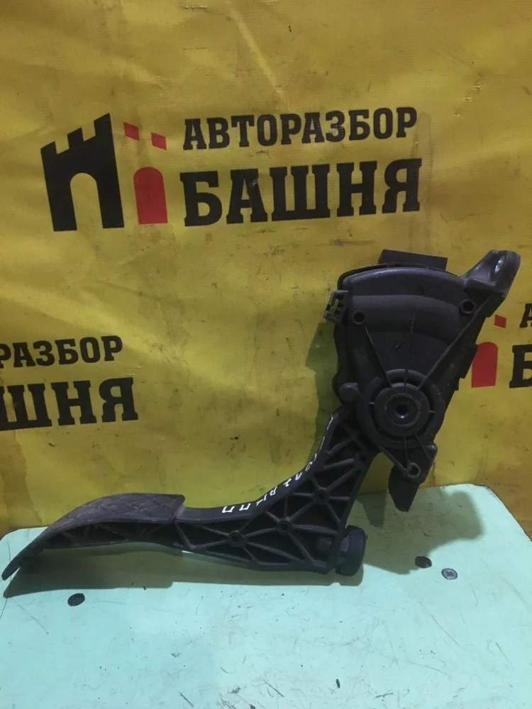 Педаль газа Volkswagen Polo 2013 6Q1723503P 5 CFNA