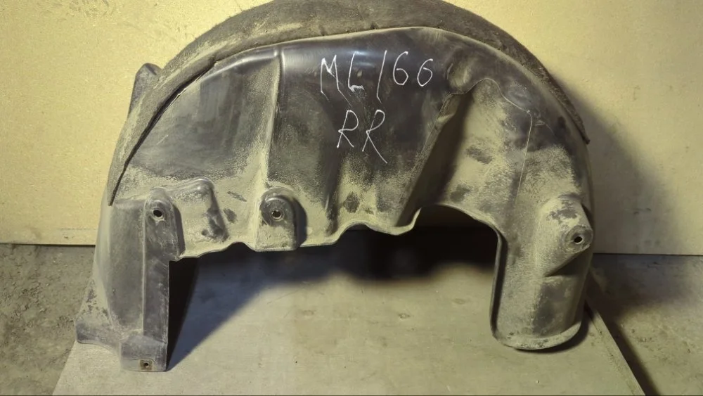 Подкрылок Mercedes M-Class 2014 A1668841422 W166 OM642.826, задний правый