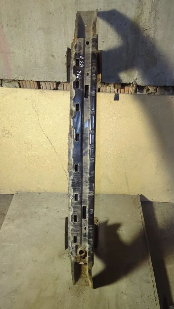 Усилитель бампера Mercedes M-Class 2014 A1666104200 W166 OM642.826, задний