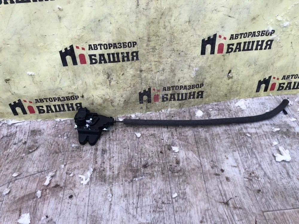 Замок багажника Mercedes E-Class 2015 A2047500485 W212 651.924