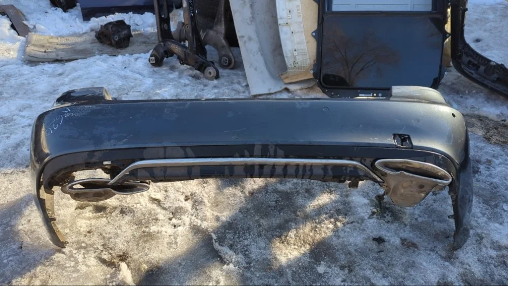 Бампер Mercedes E-Class 2015 A2128858325 W212 651.924, задний