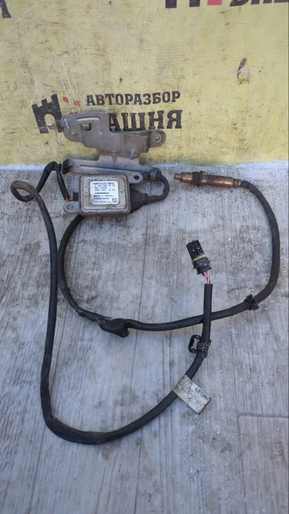 Лямбда-зонд Mercedes E-Class 2015 A0009053603 W212 651.924, задний