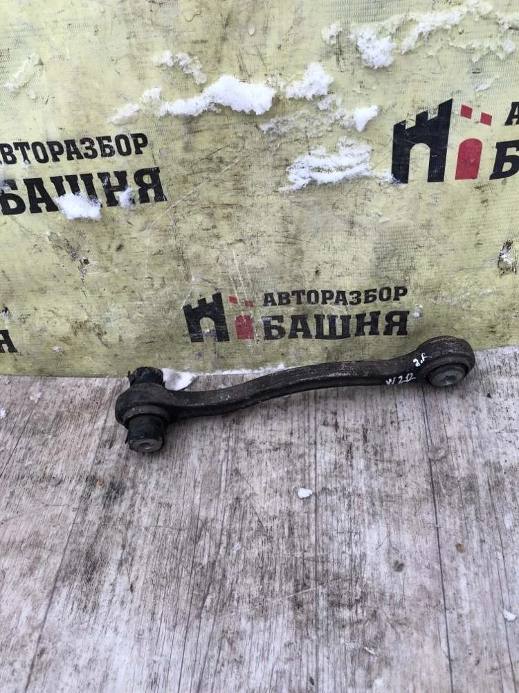Рычаг поперечный Mercedes E-Class 2015 A2053506603 W212 651.924, задний правый