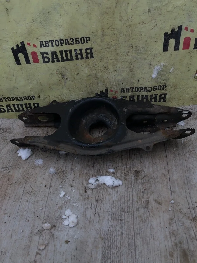 Рычаг поперечный Mercedes E-Class 2015 A2043503506 W212 651.924, задний