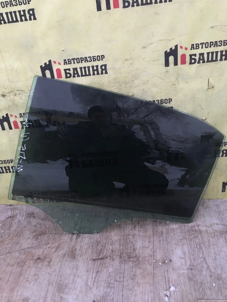 Стекло двери Mercedes E-Class 2015 A2127352910 W212 651.924, заднее левое