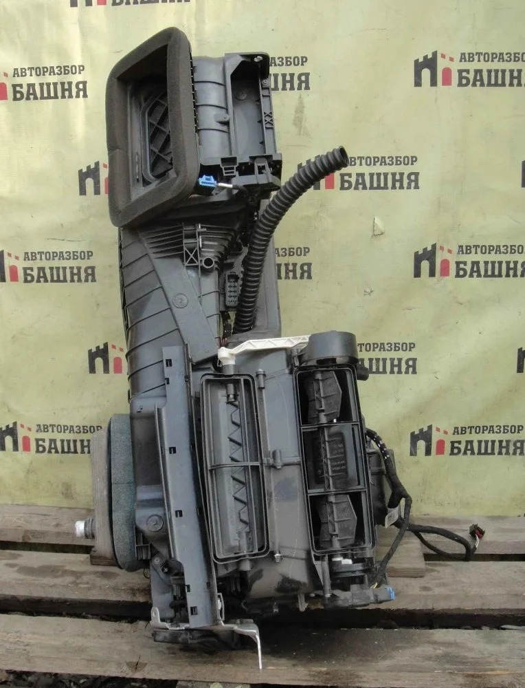 Корпус печки Skoda Yeti 2013 3C1898063 CBZB