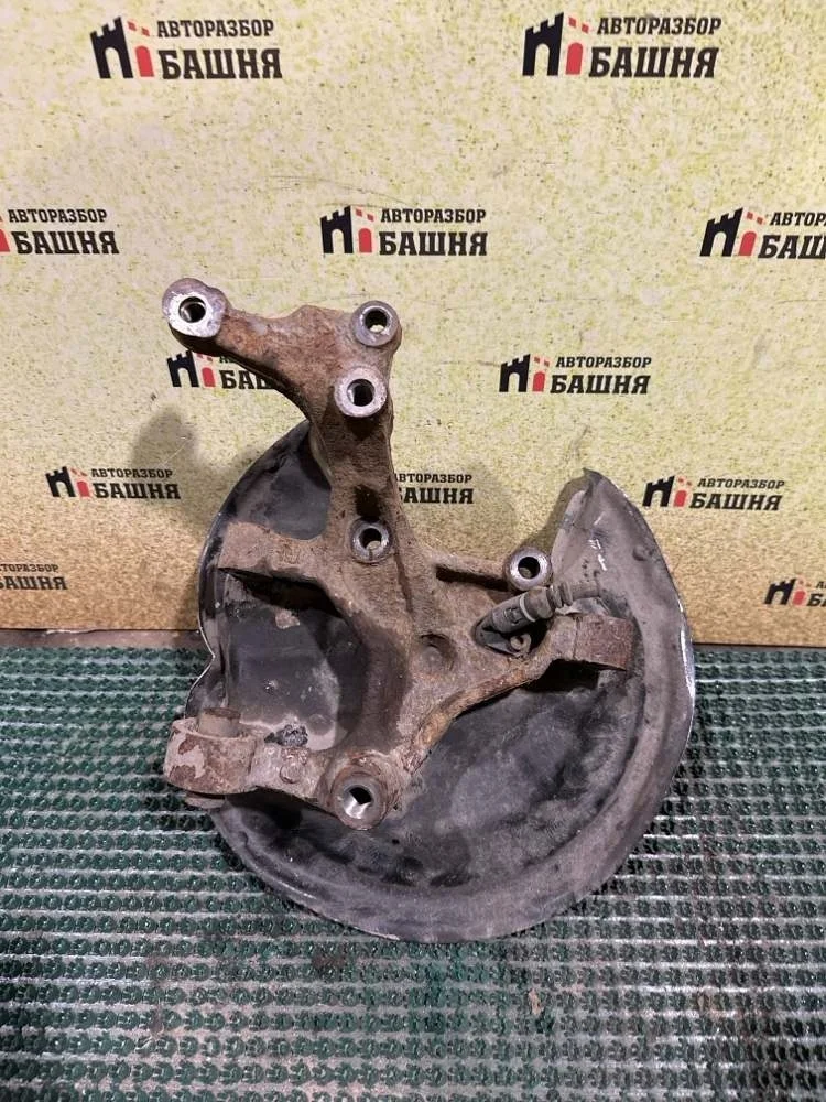 Кулак поворотный Volkswagen Jetta 2014 5C0505436B CAXA, задний правый