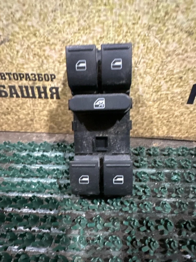 Блок управления стеклоподъемниками Volkswagen Jetta 2014 1K4959857B CAXA