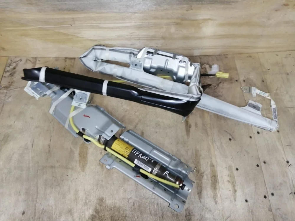 Шторка airbag Toyota Land Cruiser Prado 2016 6217060100 150 1GDFTV, правая