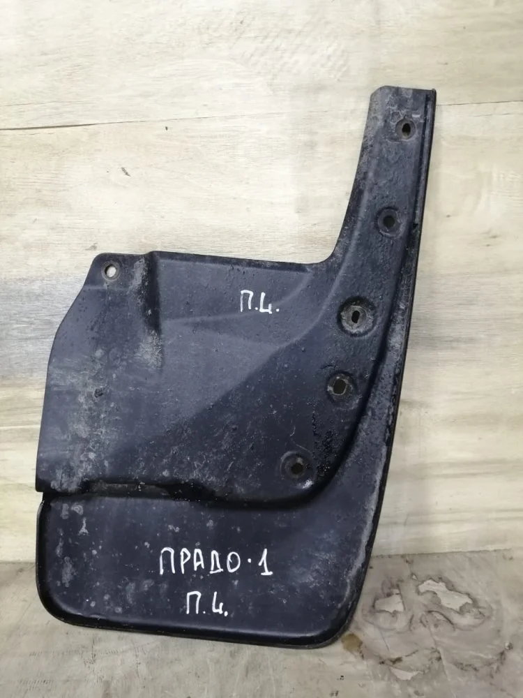 Брызговик Toyota Land Cruiser Prado 2016 7662260150 150 1GDFTV, передний левый