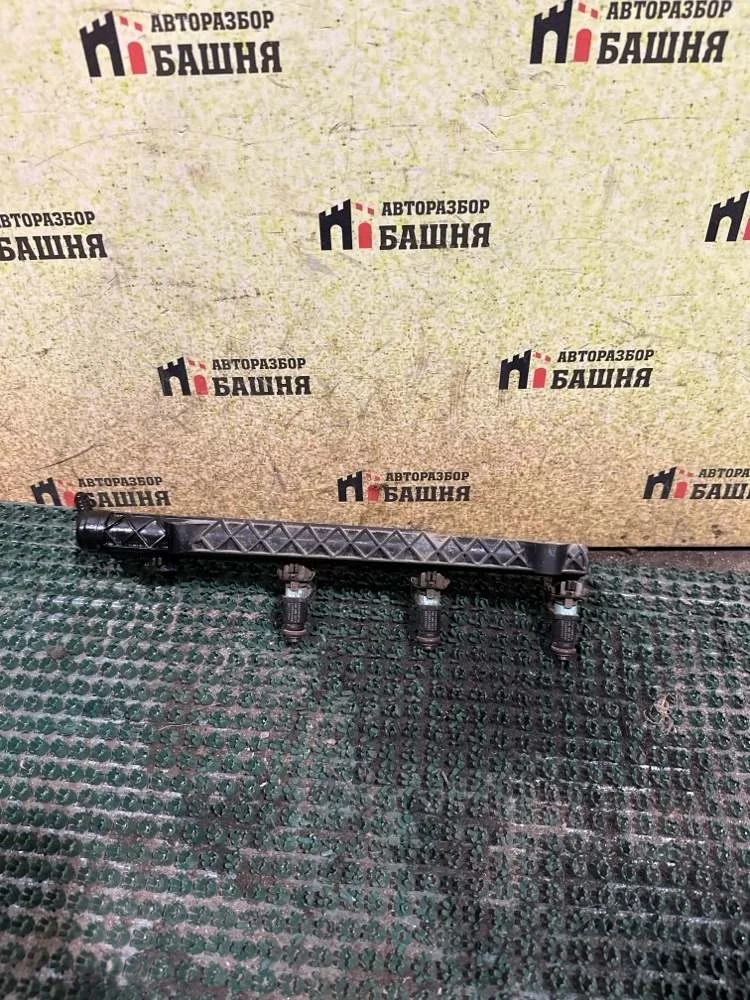 Форсунка топливная Volkswagen Polo 2020 04E906031H 6 CWVA