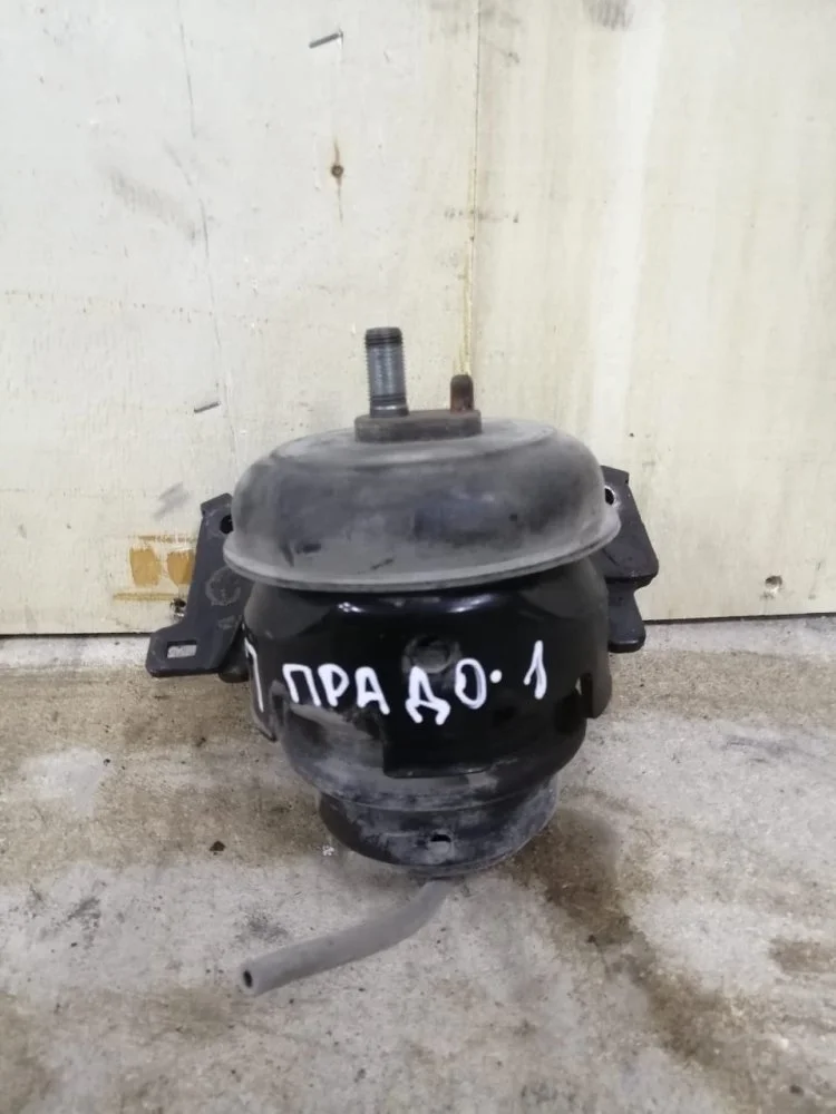 Подушка двигателя Toyota Land Cruiser Prado 2016 1236130141 150 1GDFTV