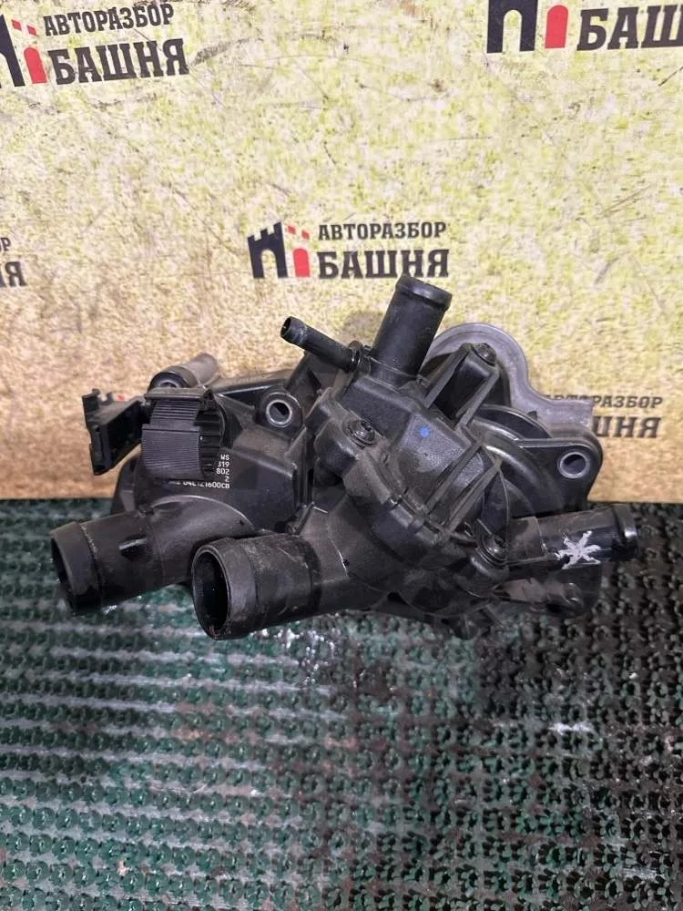 Корпус термостата Volkswagen Tiguan 2019 04E121116C 2 CZDA