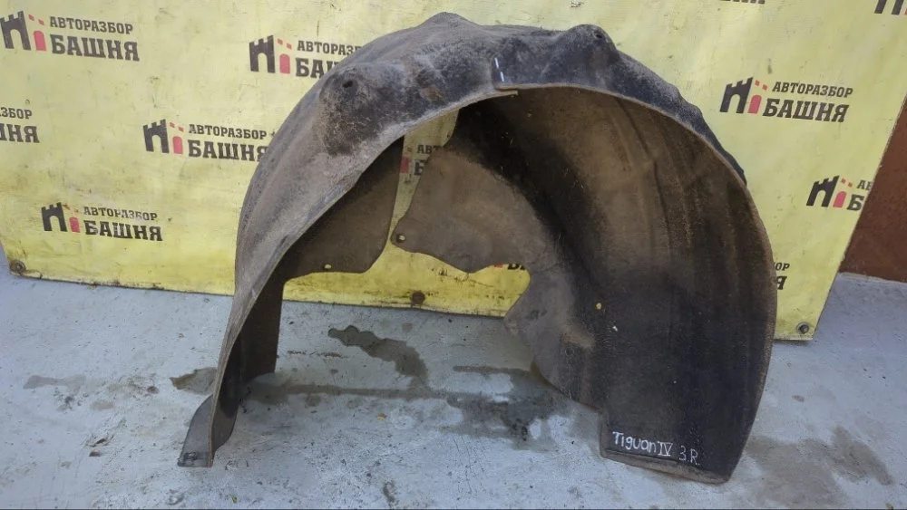Подкрылок Volkswagen Tiguan 2019 5NA810972C 2 CZDA, задний правый