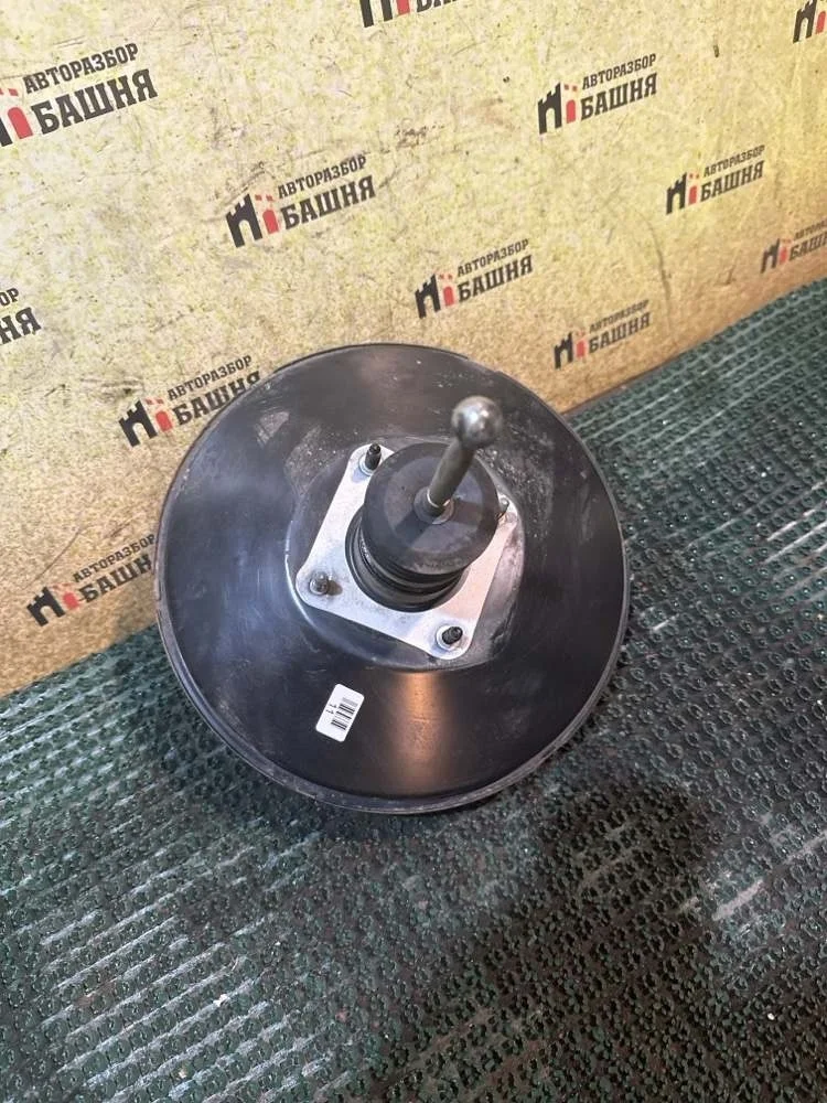 Вакуумник тормозной Skoda Yeti 2010 1K1614106AA CBZB