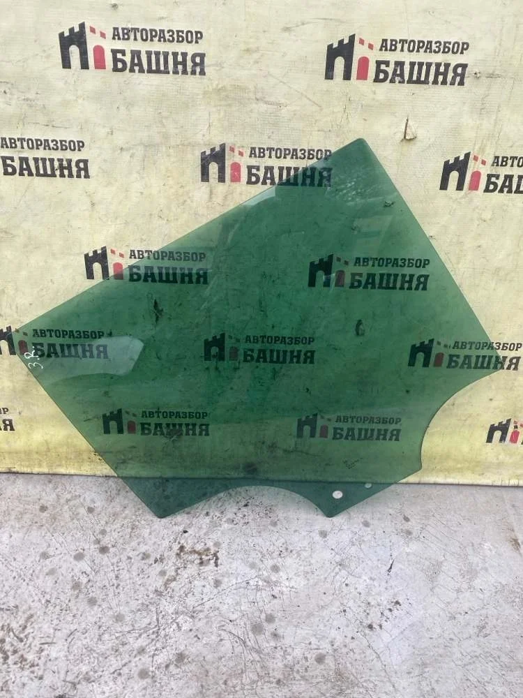 Стекло двери Skoda Yeti 2010 5L0845206B CBZB, заднее правое