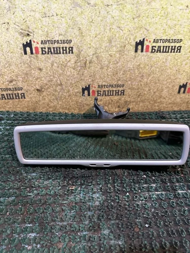 Зеркало салонное Skoda Yeti 2010 1K0857511B CBZB