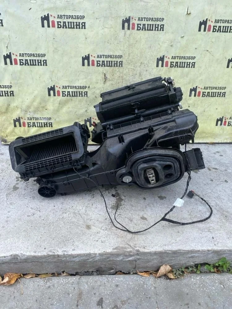 Корпус печки Skoda Octavia 2018 5Q1820353L A7 CWVA