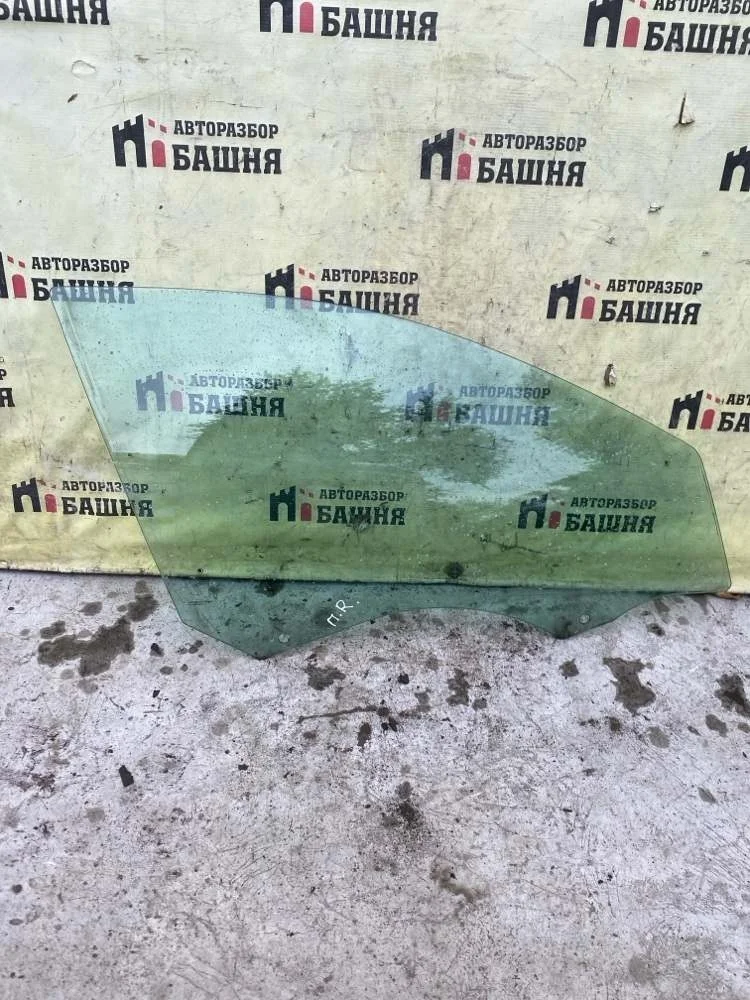 Стекло двери Skoda Octavia 2018 5E0845202A A7 CWVA, переднее правое