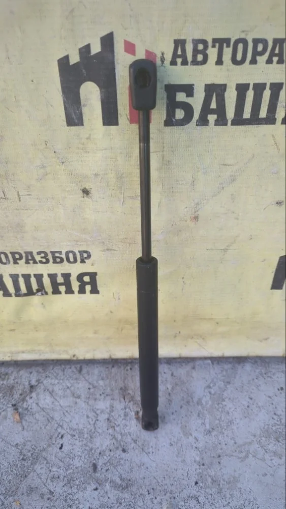 Амортизатор капота Infiniti QX70 2013 654701CA0A S51 V9X