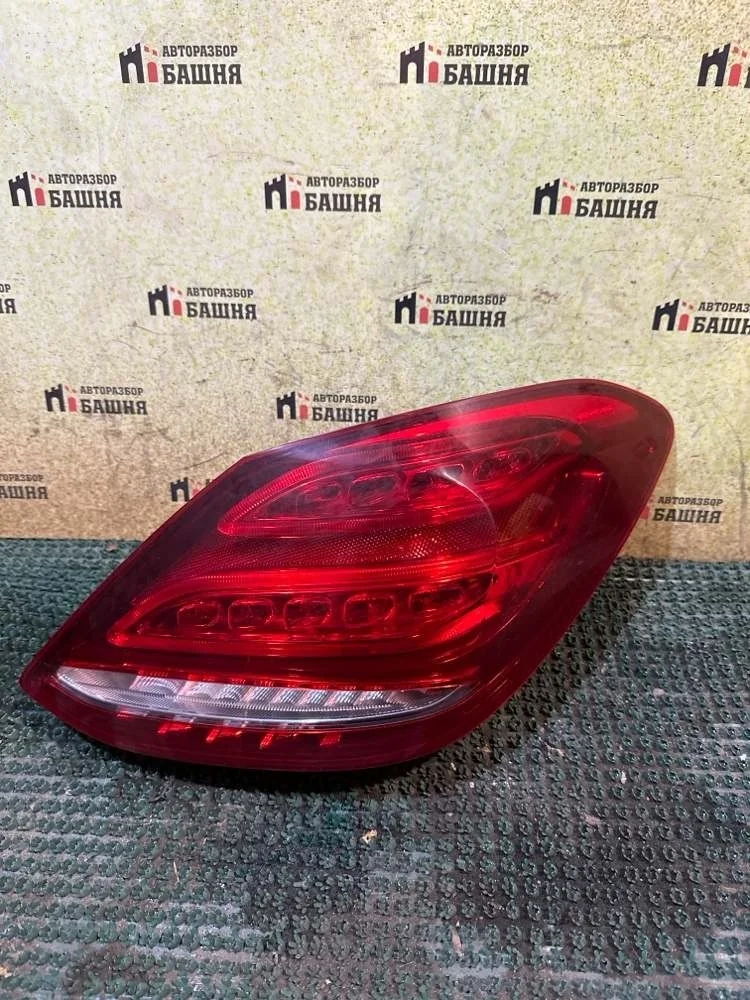 Фонарь Mercedes C-Class 2014 A2059060457 W205 274.910, правый