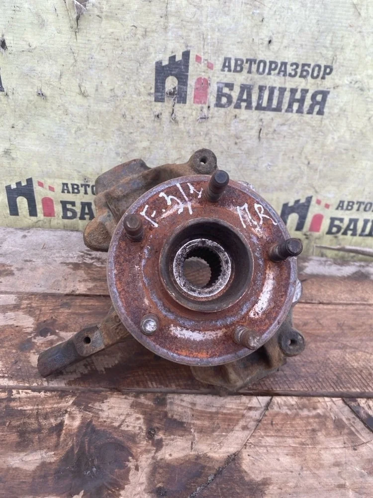 Кулак поворотный Ford Focus 2012 1702854 3 PNDA, передний правый