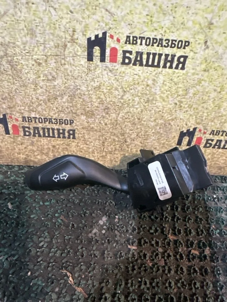 Подрулевой переключатель поворотников Ford Focus 2012 1883869 3 PNDA