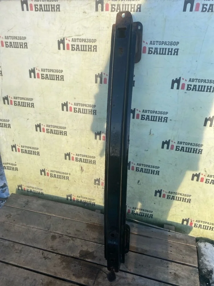 Усилитель бампера Ford Focus 2012 1692887 3 PNDA, задний