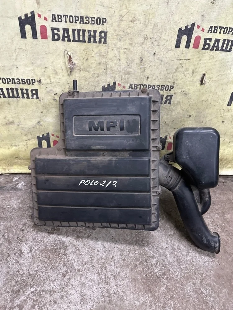 Корпус воздушного фильтра Volkswagen Polo 2021 04E129607AS 6 CWVA