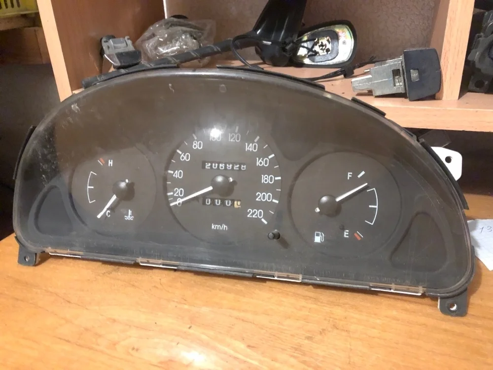 Панель приборов Chevrolet Lanos 2006 96489044
