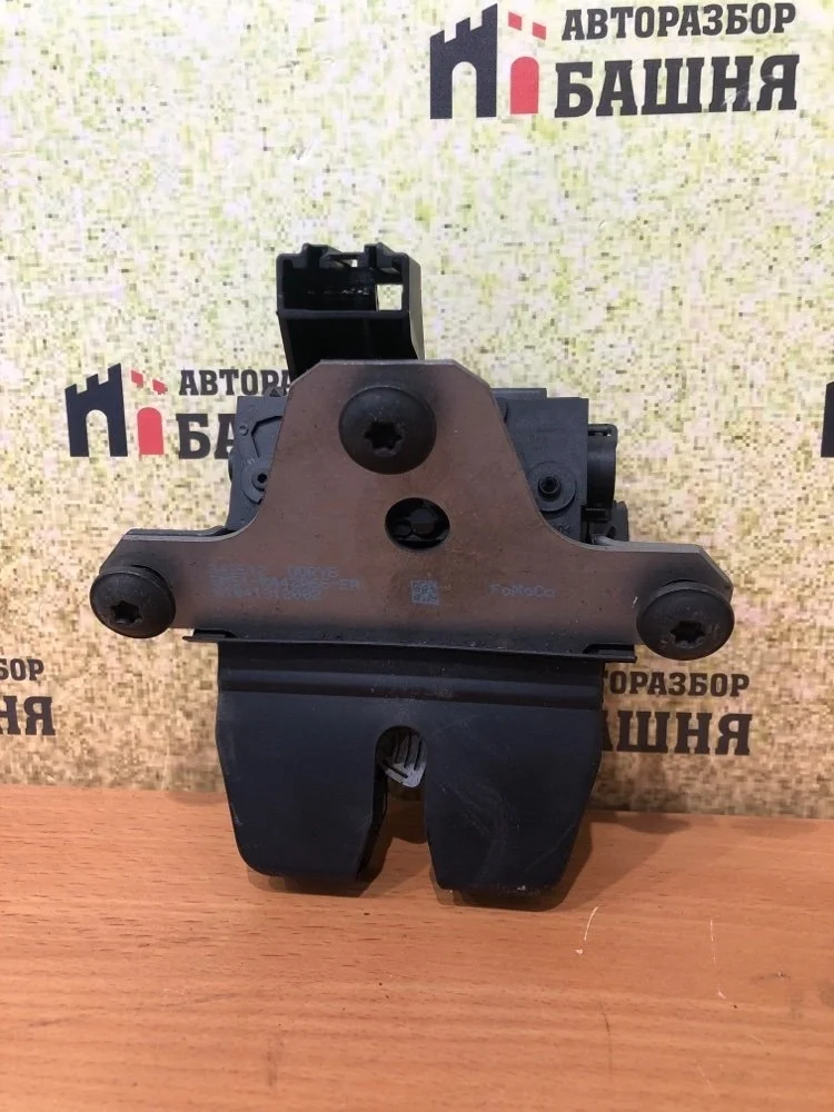 Замок багажника Ford Focus 2012 1930055 3 PNDA