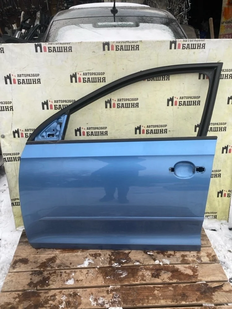 Дверь Skoda Rapid 2017 5JA831051B CWVA, передняя левая