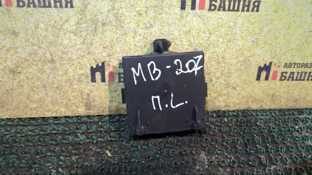 Блок комфорта Mercedes E-Class A2129004202 W207