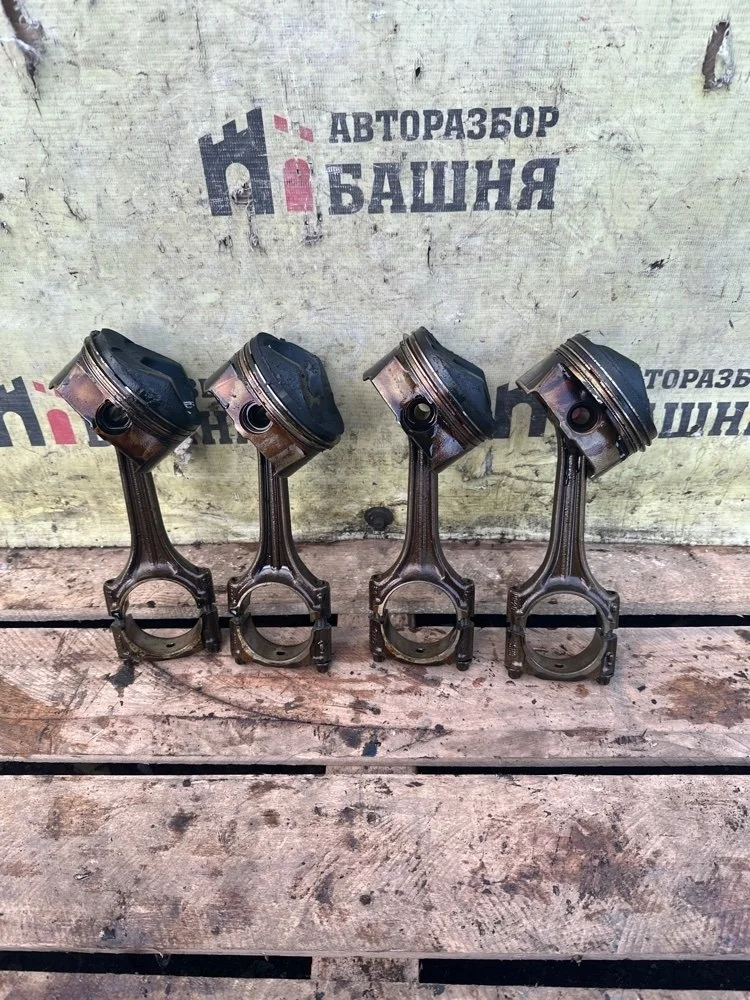 Поршень с шатуном Volkswagen Passat 2007 06D198401 B6 BVY