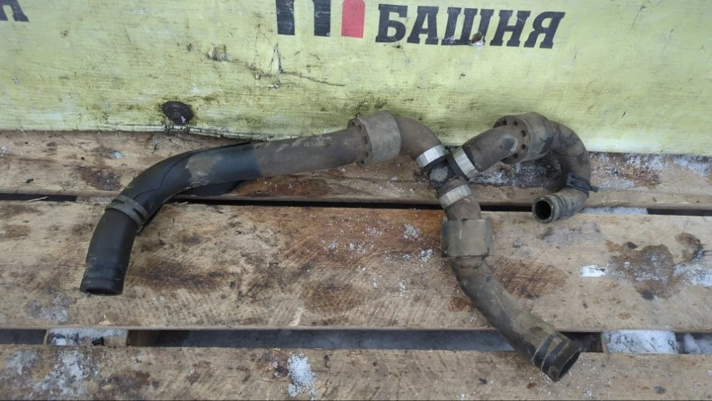 Патрубок системы охлаждения Volkswagen Tiguan 2020 5QF122051AJ 2 DBGC