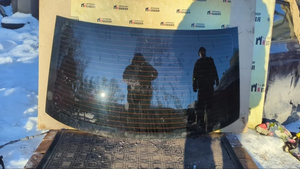 Стекло заднее Volkswagen Polo 2012 6RU845051F 5 CFNA