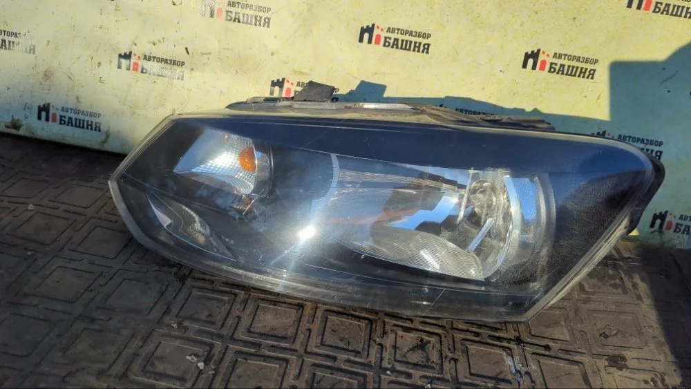 Фара Volkswagen Polo 2012 6RU941015 5 CFNA, левая