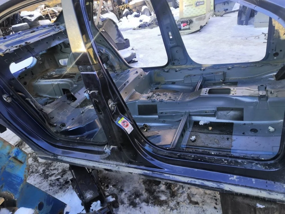 Порог Volkswagen Polo 2012 6RU809606C 5 CFNA, правый