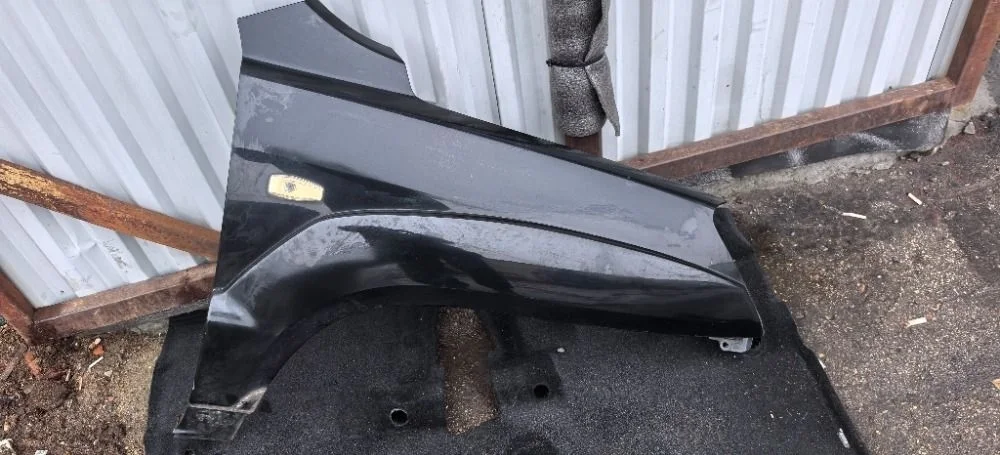 Крыло переднее правое Kia Sportage II рестайлинг (2008—2010) 2009 1K - BLACK PEARL