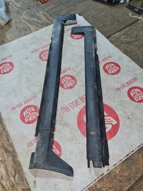 Комплект накладок порога Volvo XC70 2008 BZ