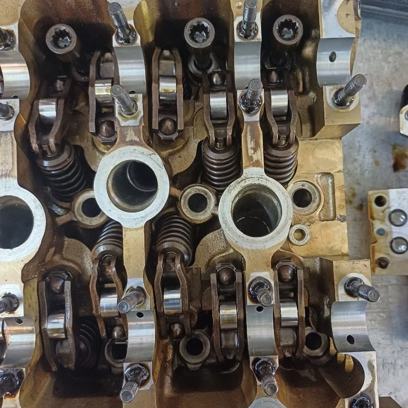 Головка блока цилиндров Audi A8