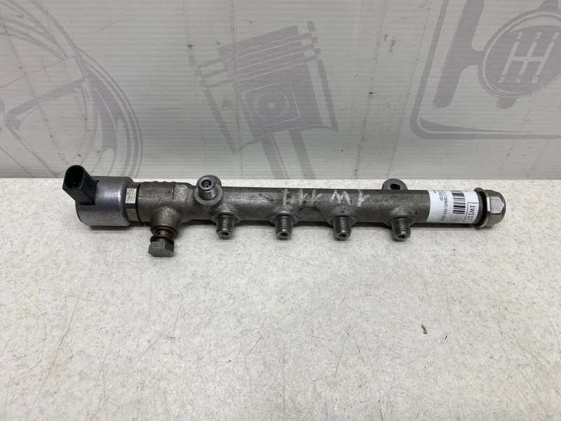 Топливная рампа Mercedes-benz CLA 2016 C117