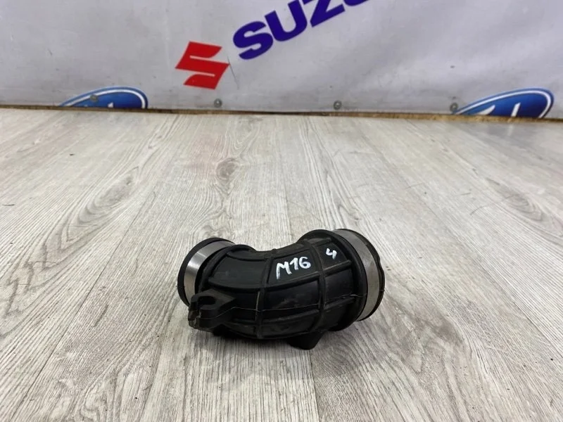 Патрубок воздушного фильтра SUZUKI SX4 2014