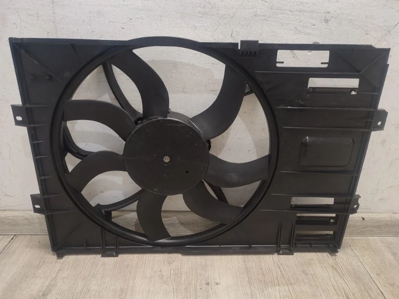 Вентилятор охлаждения сборе диффузором VW Transporter T5+ GP 2003-2015 7H