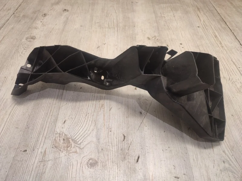 Кронштейн крепления фары Audi Q7 2020- 4M