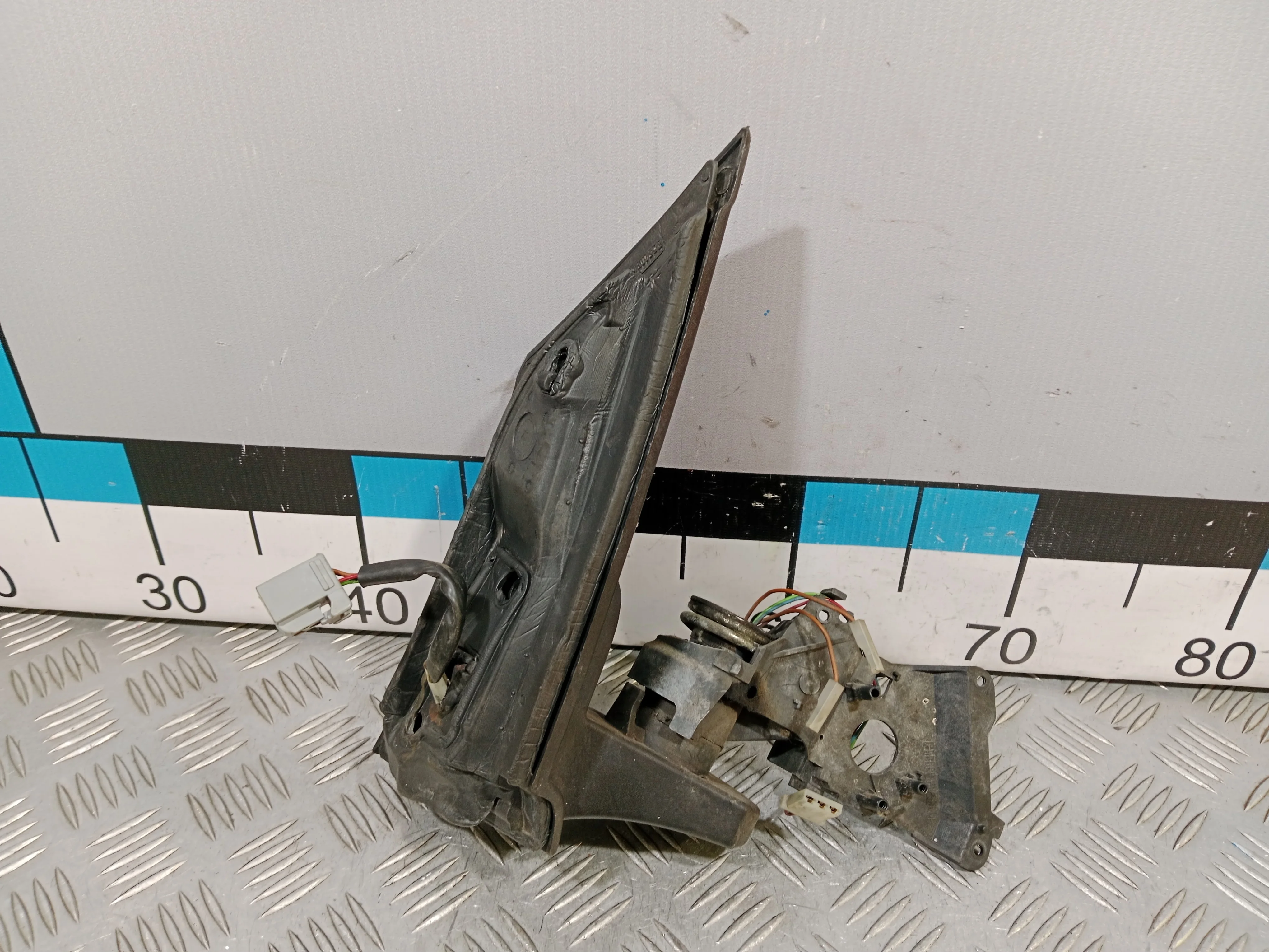 [ЧАСТЬ Б/У] Зеркало правое электрическое Ford Focus II - Только голое основание [Код: 00452740 ]