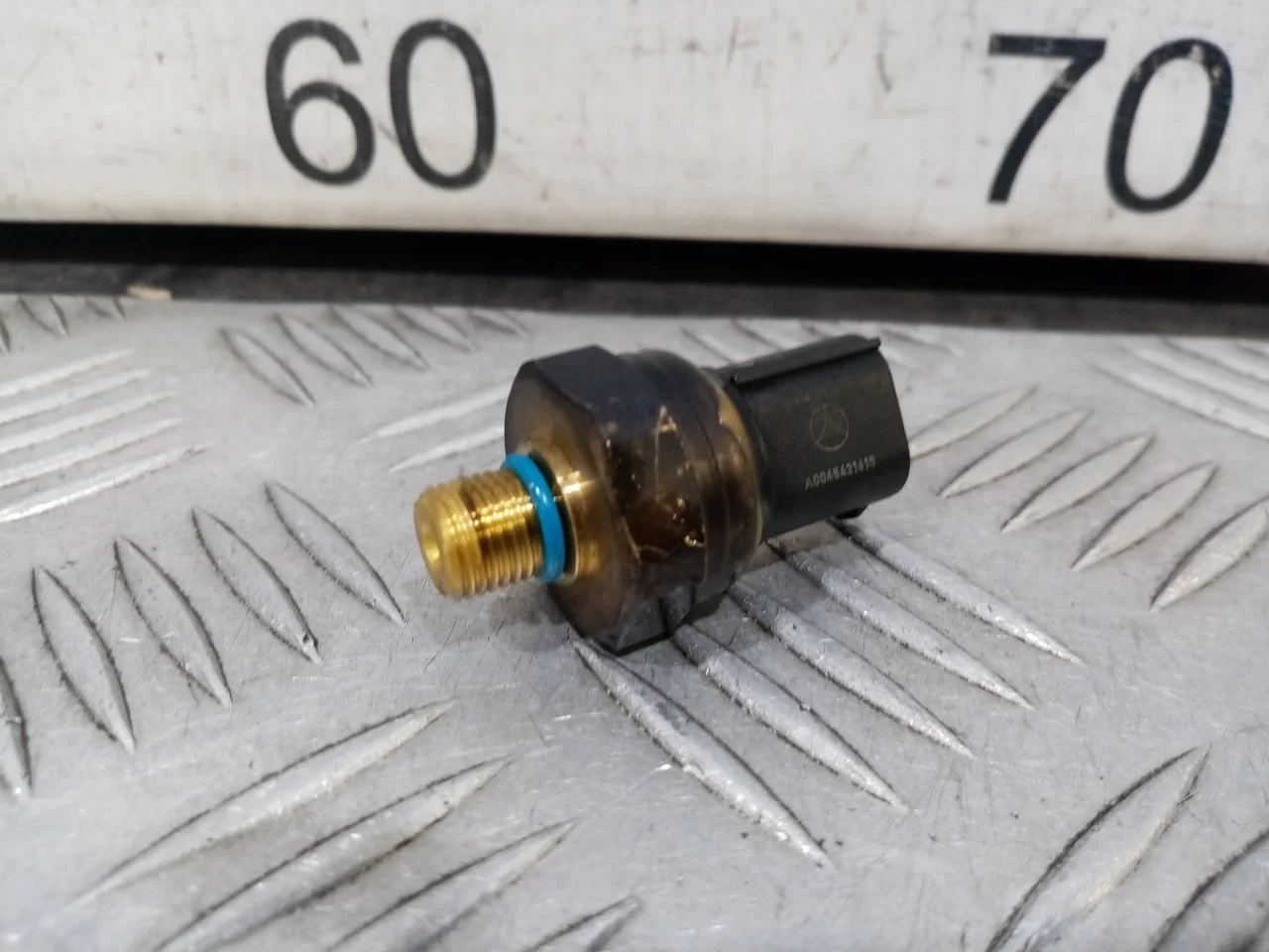 [Б/У] Датчик давления топлива [Код: 00566627 ]