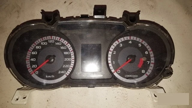 Панель приборов Mitsubishi Lancer 10